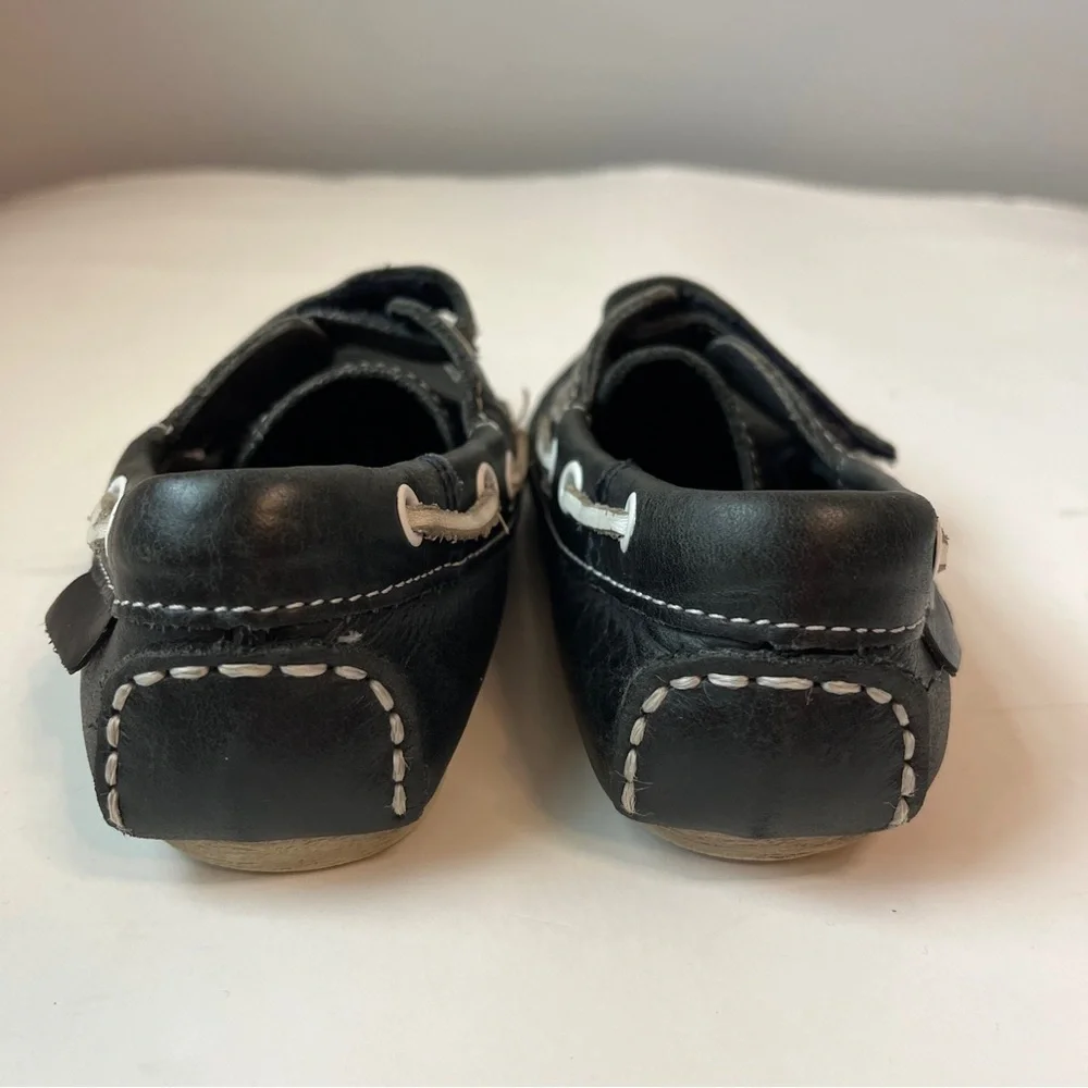six pieds trois pouces Boys Dark Leather Self Closure Loafers